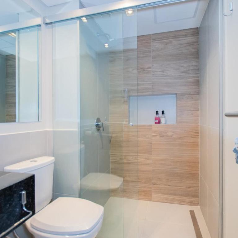Modern Stay with Balcony Pool Gym Prime Area - Apartamento - 23