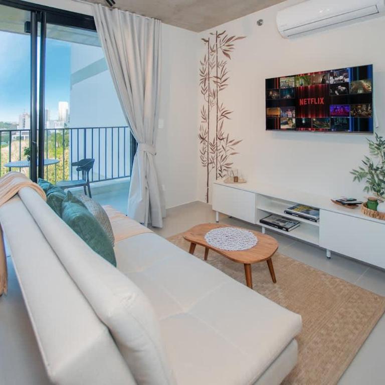 Urban Retreat with Great View Pool and Balcony - Apartamento - 29