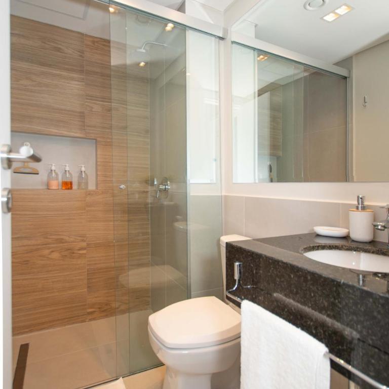 Furnished Two-Bedroom Near Restaurants and Cafes - Apartamento - 12