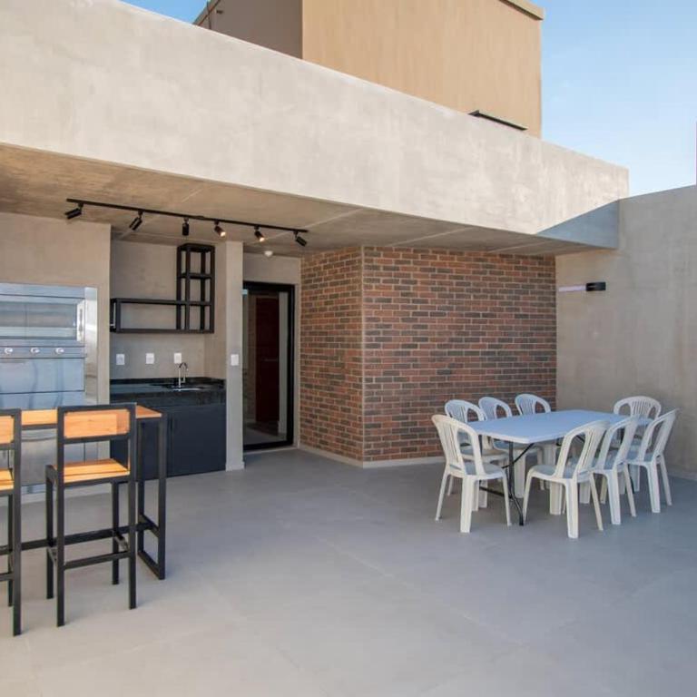 Modern Apt Near Malls with Pool Gym and Views - Apartamento - 12