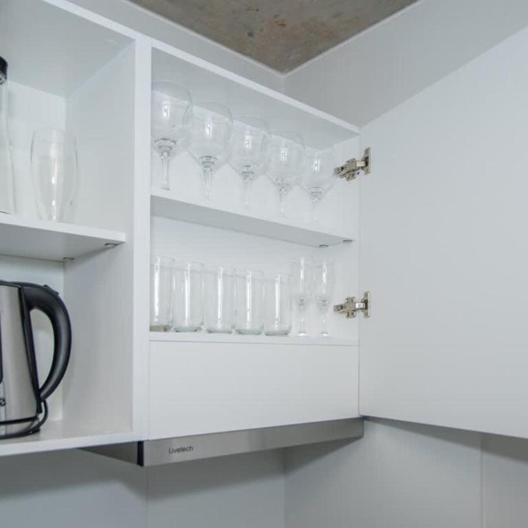Modern Apt Near Malls with Pool Gym and Views - Apartamento - 19