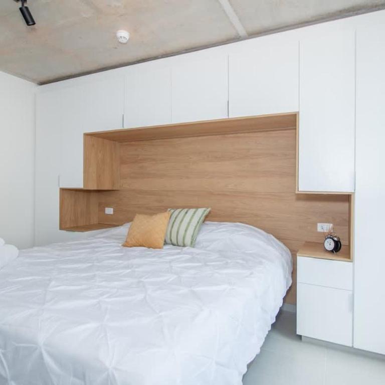 Modern Apt Near Malls with Pool Gym and Views - Apartamento - 20