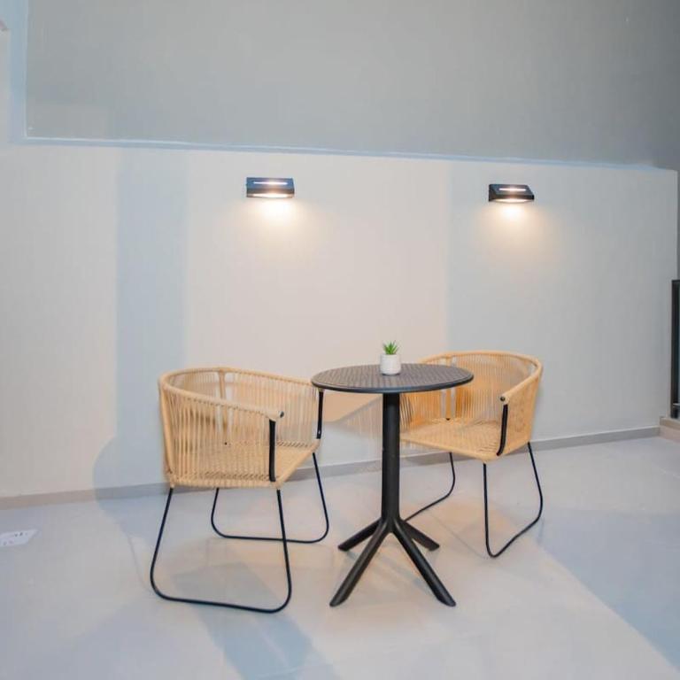 Corporate Studio Hub with Gym Pool and Coworking - Studio - 6