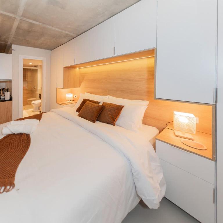 Corporate Studio Hub with Gym Pool and Coworking - Studio - 7
