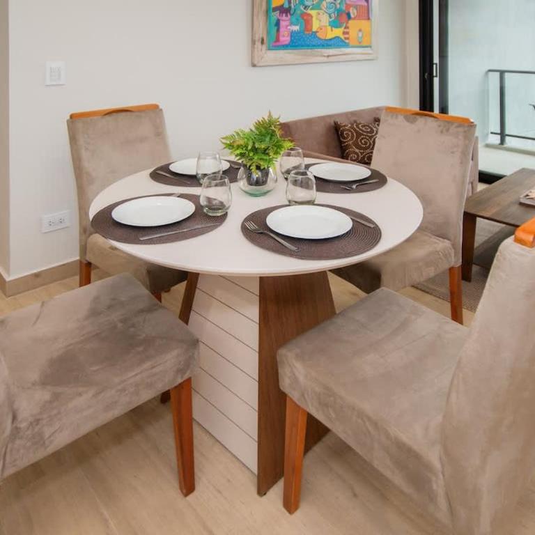 Stylish One-Bedroom Near Top Malls with Pool&Gym - Apartamento - 3