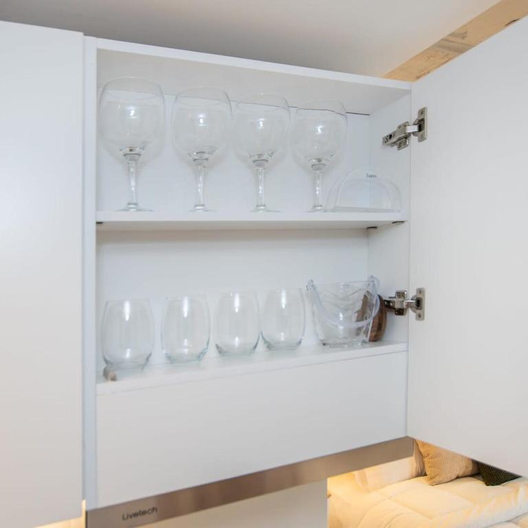 Trendy Studio near Malls with Pool Gym and BBQ - Estudio - 10