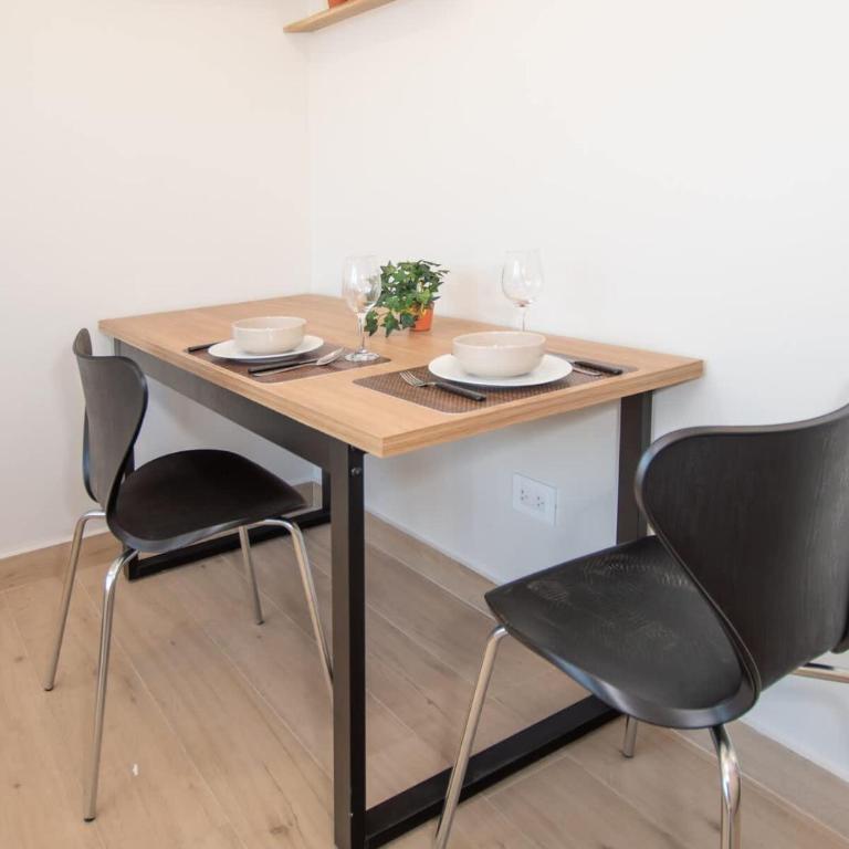 Chic Studio Near Malls with Pool and Gym - Studio - 3