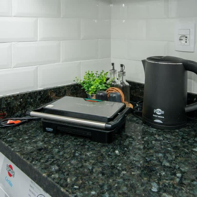 Business Stay with Fast Wi-Fi Pool and Workspace - Apartment - 27