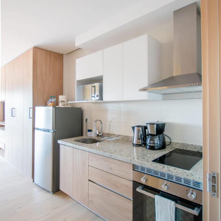 Cozy Modern Studio at Matrisa Pool and City Views - Studio - 3