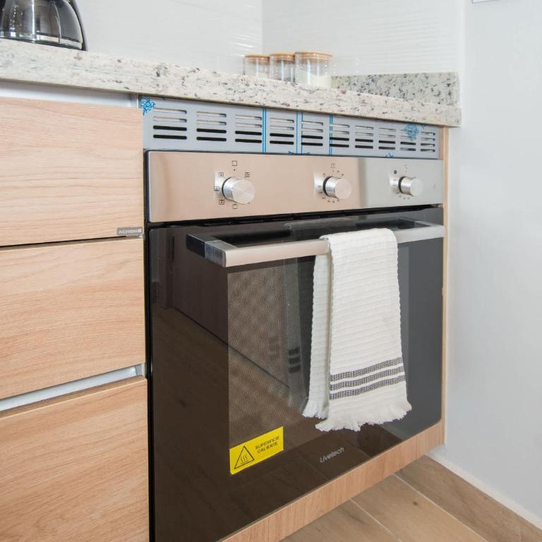 Cozy Modern Studio at Matrisa Pool and City Views - Studio - 10