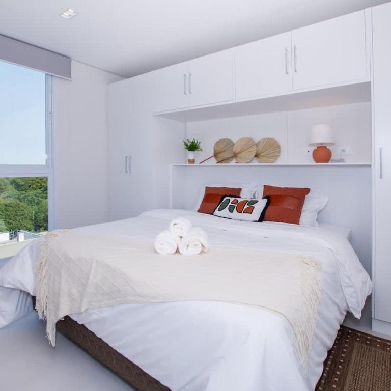 Urban Oasis with Pool BBQ and Nearby Shopping - Apartamento - 1