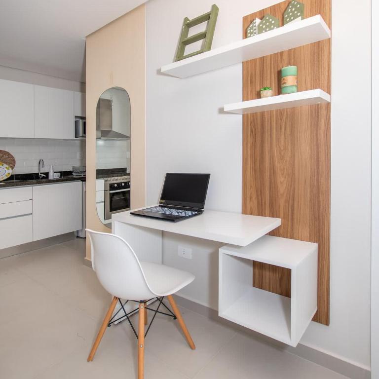 Executive One BR Near Malls with WiFi & Coworking - Apartamento - 4