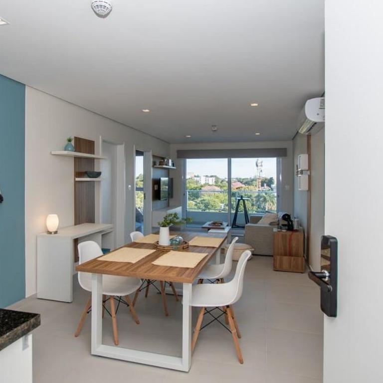 Modern Stay in Prime Area with Pool and Gym - Apartamento - 10
