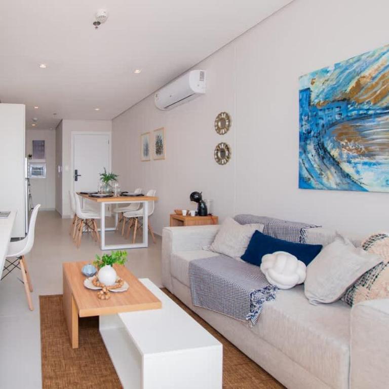 Business Apartment with City Views Pool and Gym - Apartment - 11