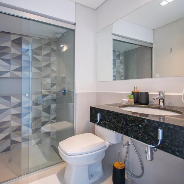 Business Apartment with City Views Pool and Gym - Apartment - 26