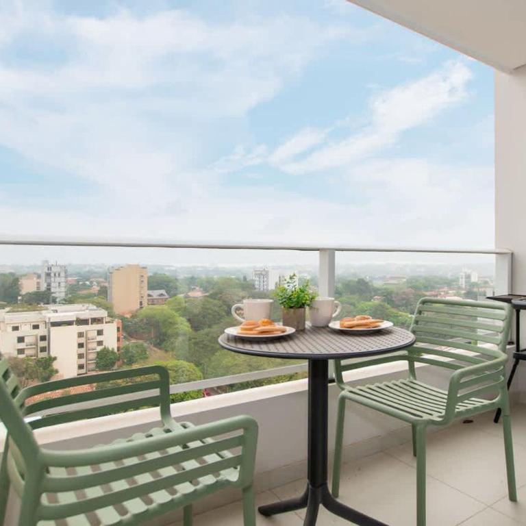 Corporate Stay Workspace Pool and Gym Access - Apartment - 4