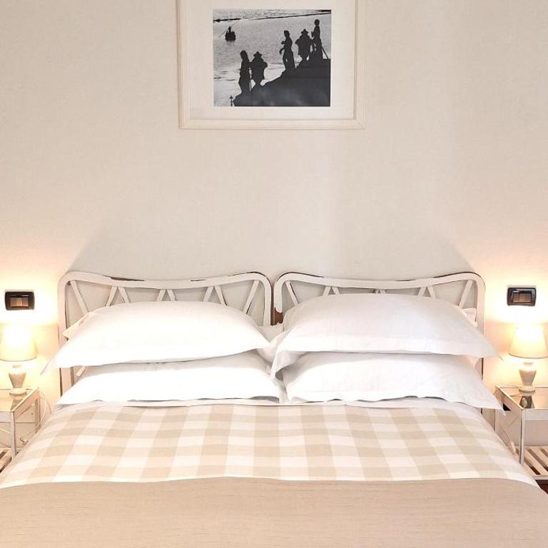 Miltontre Guest House - Triple Room with Private Bathroom - 5