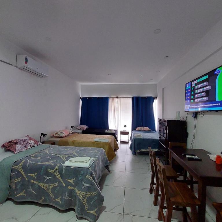 Monoambiente amoblado para 4 - Céntrico y cómodo - Apartment - 1