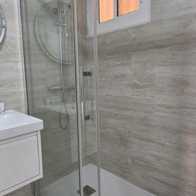 PAX Benalmádena Suites - Deluxe Queen Studio - 16