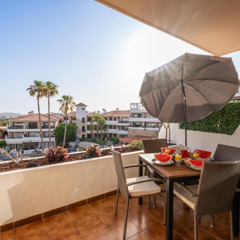 Sunny Terrace with Heated Pool View - Apartment mit 1 Schlafzimmer - 26