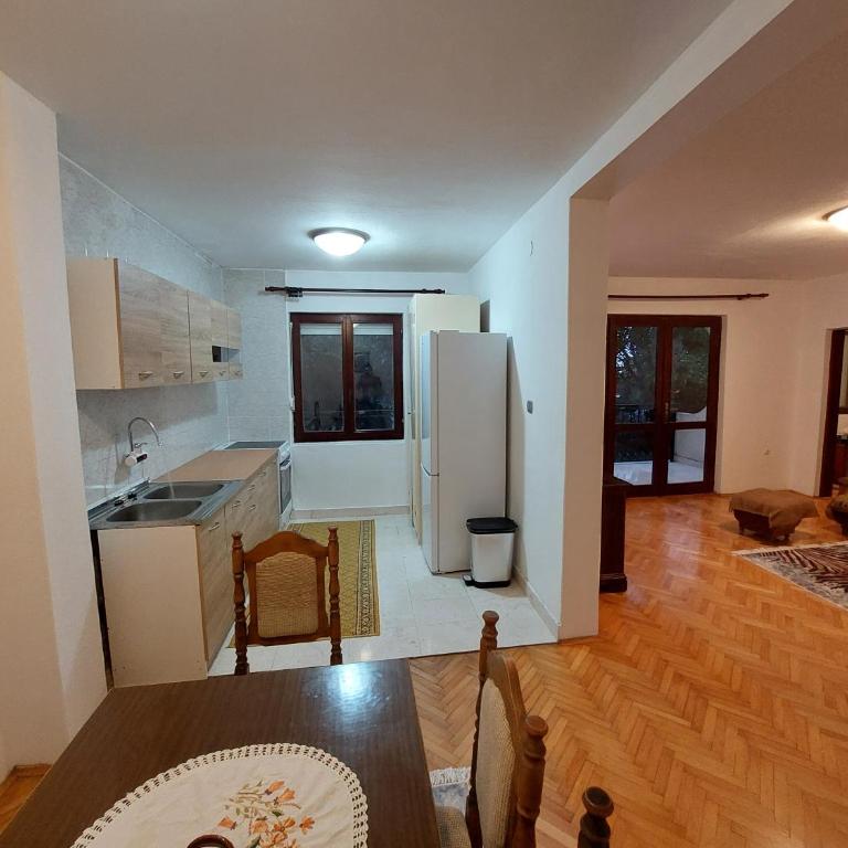 PEKOVIĆ - Two-Bedroom Apartment - 3