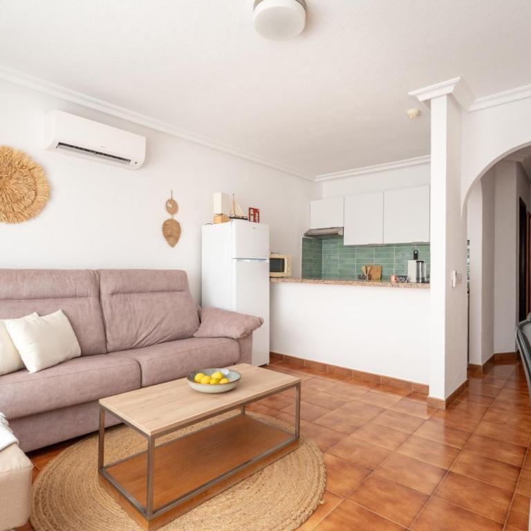 Sunny Terrace with Heated Pool View - Apartment mit 1 Schlafzimmer - 47