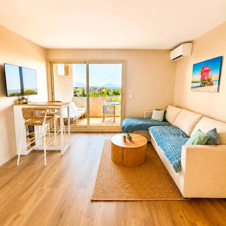 Studio à Antibes près de la mer parking et piscine - Appartement 1 Chambre - 3