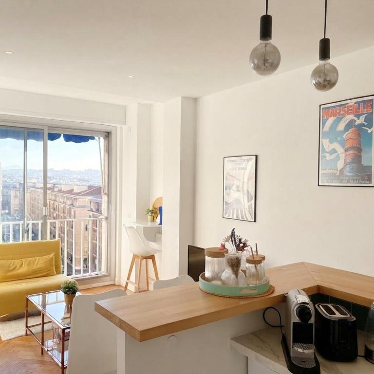 Appart Design et Elégant - Vue sur le Vieux Port, Panier Centre - Appartement 1 Chambre - 1
