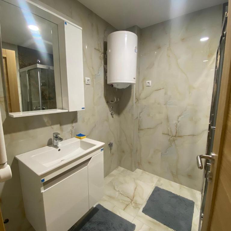 Apartman Sviss - Apartment mit 1 Schlafzimmer - 10