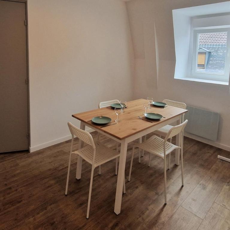 T2 lumineux rénové 1-4 pers parking tram 2 - Apartment mit 1 Schlafzimmer - 7