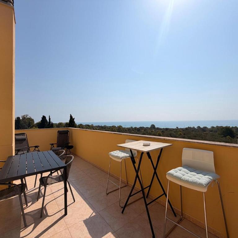 Ático con vistas al mar - Apartamento de 1 dormitorio - 3