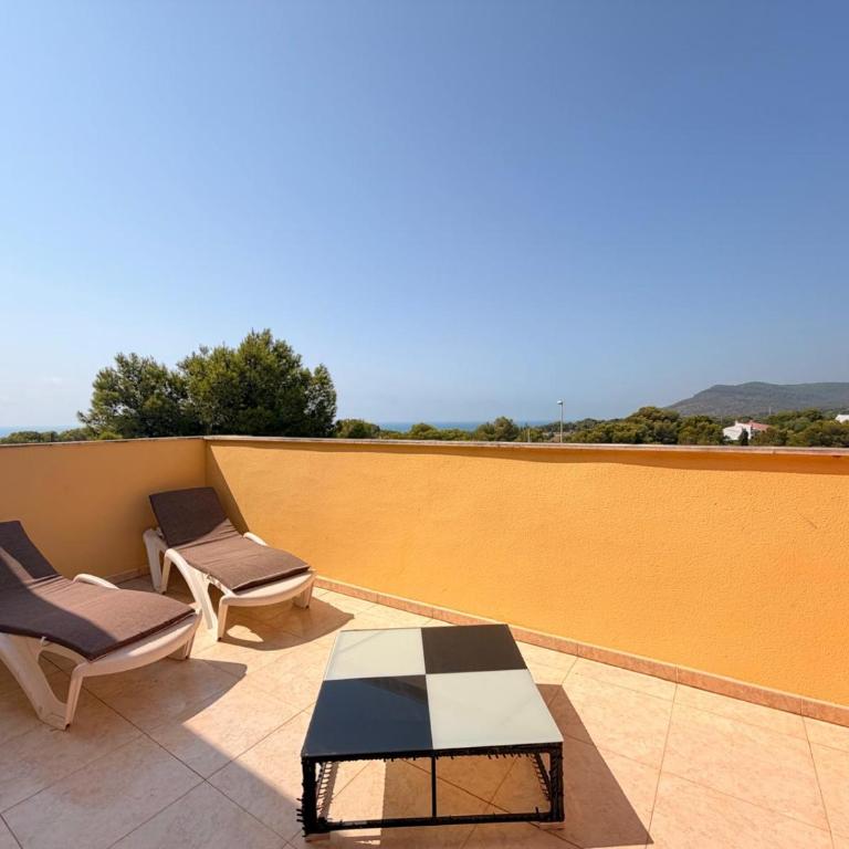 Ático con vistas al mar - Apartamento de 1 dormitorio - 72