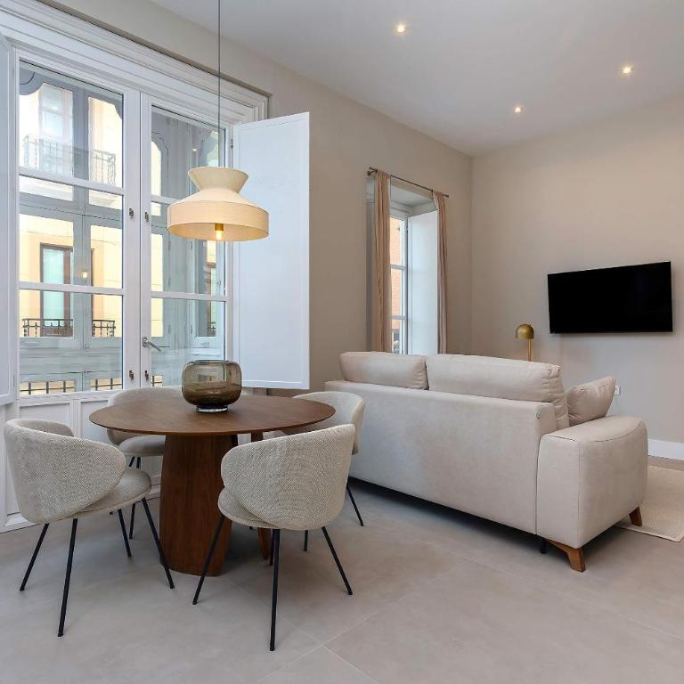 Genteel Home San Anton Granada - Apartment mit 1 Schlafzimmer und Balkon - 2