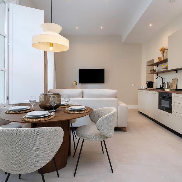Genteel Home San Anton Granada - Apartment mit 1 Schlafzimmer und Balkon - 6