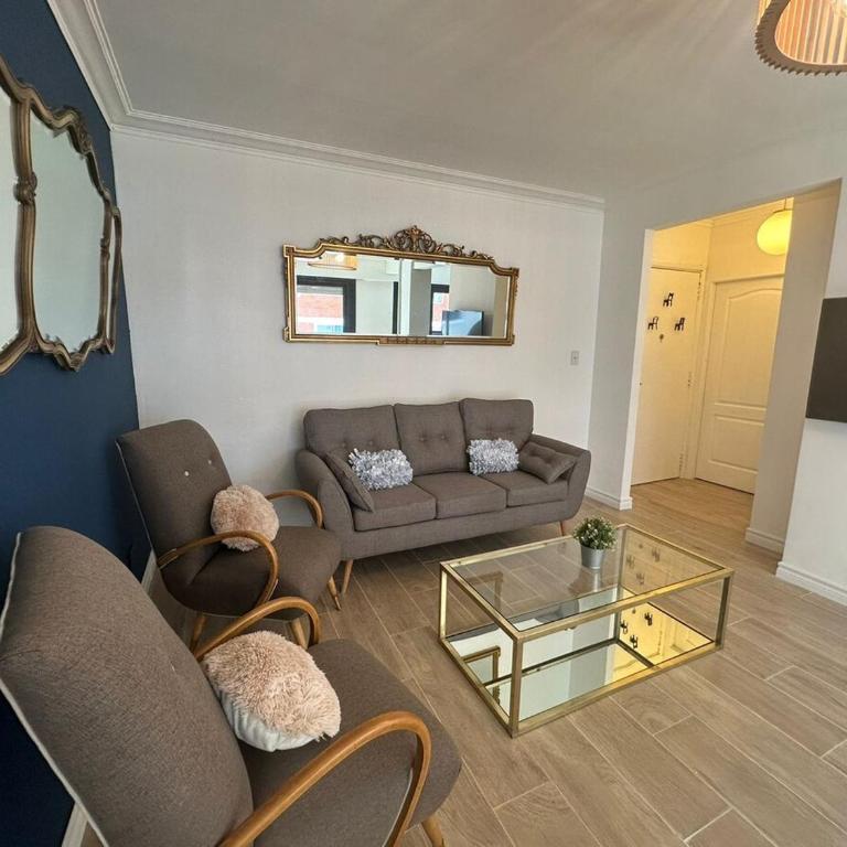 Moderno y Amplio 3 amb y Espacio de Trabajo - Two-Bedroom Apartment - 19