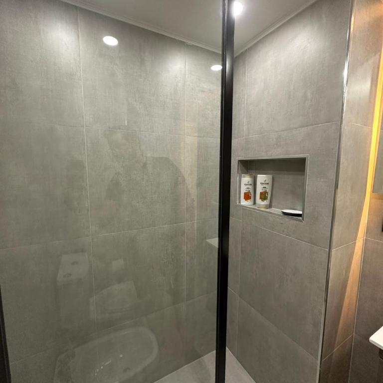 Moderno y Amplio 3 amb y Espacio de Trabajo - Two-Bedroom Apartment - 28