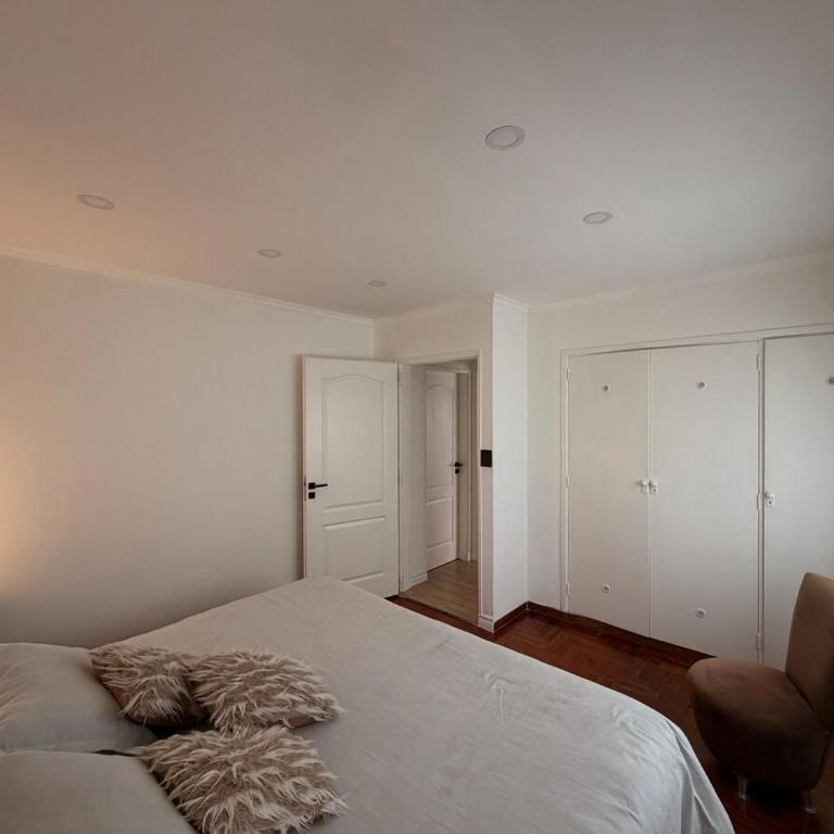 Moderno y Amplio 3 amb y Espacio de Trabajo - Two-Bedroom Apartment - 45