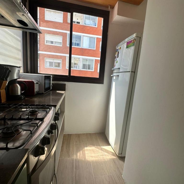 Moderno y Amplio 3 amb y Espacio de Trabajo - Two-Bedroom Apartment - 65
