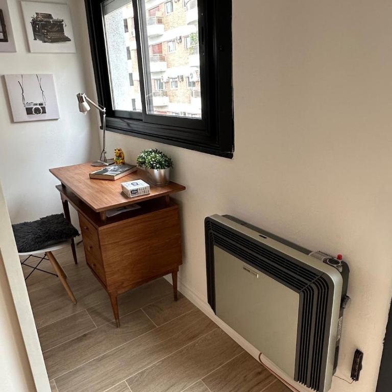 Moderno y Amplio 3 amb y Espacio de Trabajo - Two-Bedroom Apartment - 80