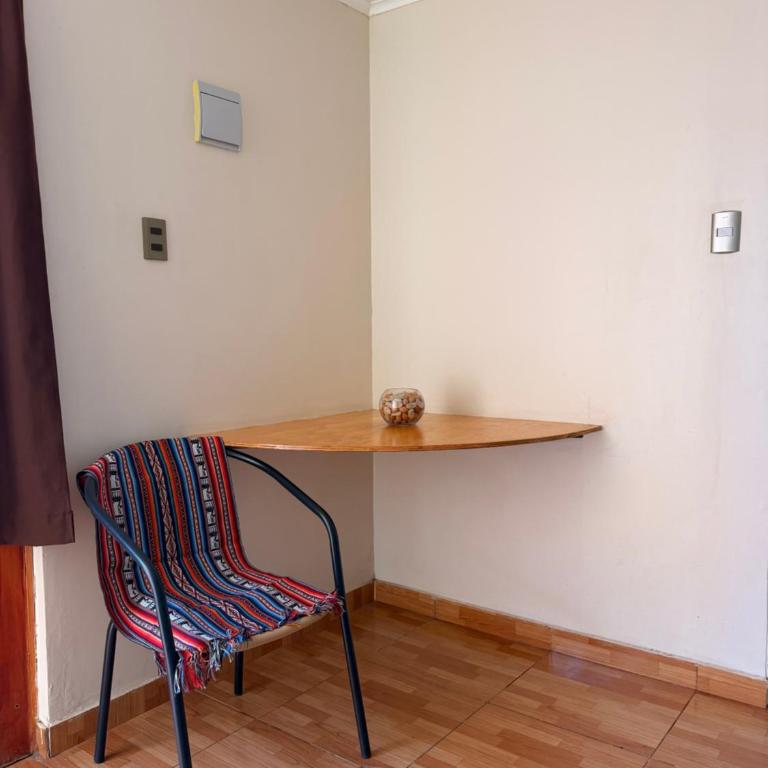 HOSTAL APANANTOR 1 - Habitación Doble con baño privado - 4