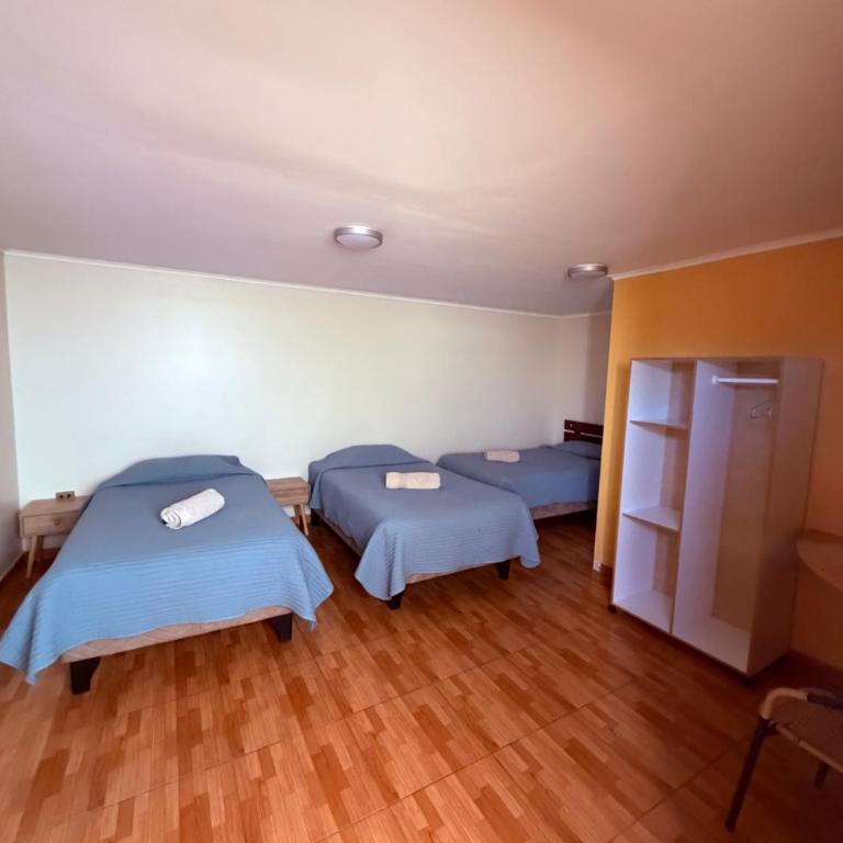 HOSTAL APANANTOR 1 - Habitación Triple - 4