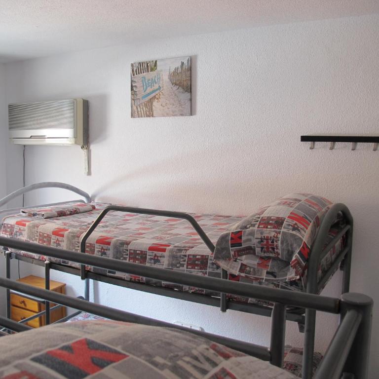 Apt in Playa den Bossa next Ushuaia, beachfront, reliable host - Apartamento de 2 dormitorios con balcón y vistas al mar - 23