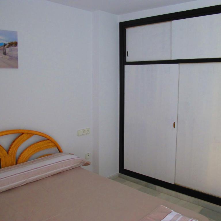 Apt in Playa den Bossa next Ushuaia, beachfront, reliable host - Apartamento de 2 dormitorios con balcón y vistas al mar - 38