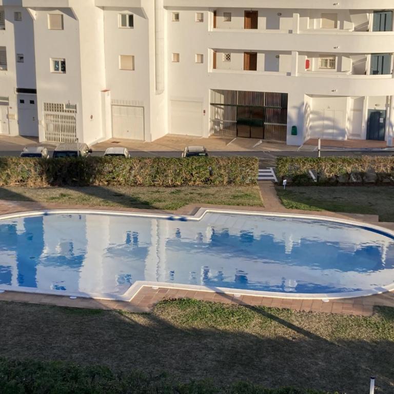 Apt in Playa den Bossa next Ushuaia, beachfront, reliable host - Apartamento de 2 dormitorios con piscina privada - 17