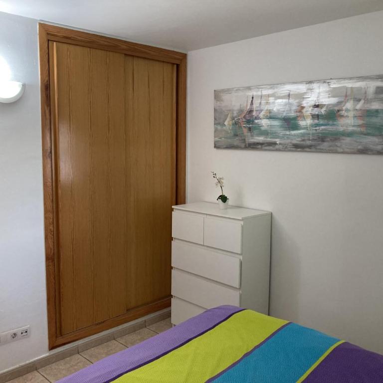 Apt in Playa den Bossa next Ushuaia, beachfront, reliable host - Apartamento de 2 dormitorios con piscina privada - 22