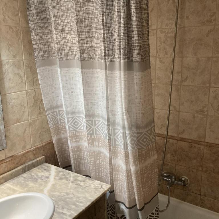 Apt in Playa den Bossa next Ushuaia, beachfront, reliable host - Apartamento de 2 dormitorios con piscina privada - 35