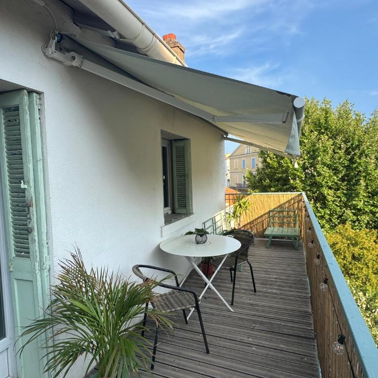 3 pieces terrasse centre ville - Appartement - 14