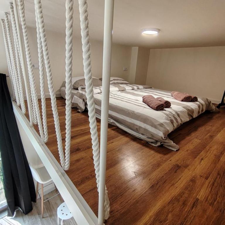 2 1D2 Mini Condos- Large Studio SW facing - Studio - 5