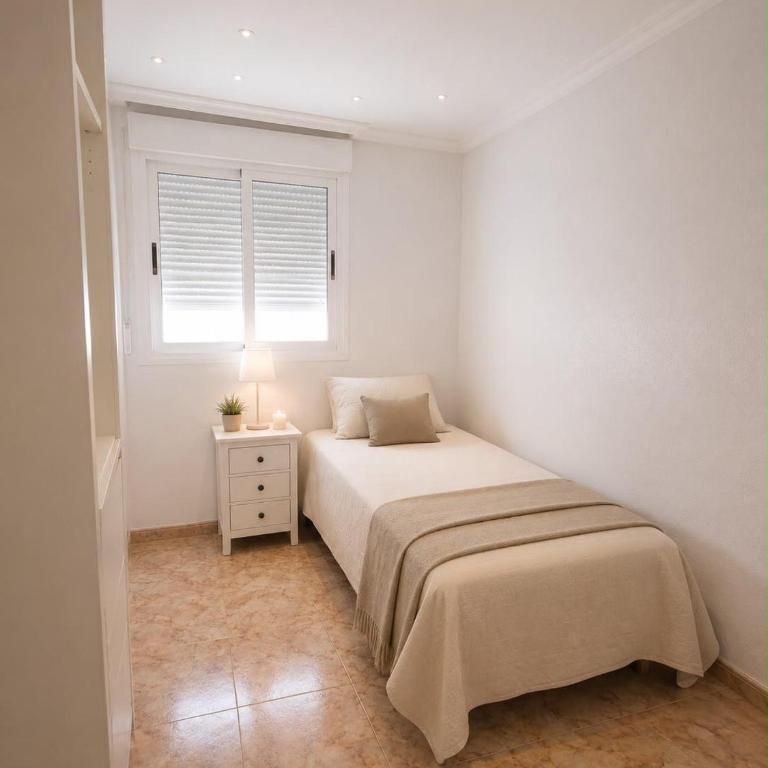 Marcs House La casa de Marc - Five-Bedroom House - 8