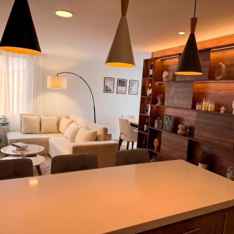 Departamento lujoso y privado centro de la ciudad - Two-Bedroom Apartment - 23